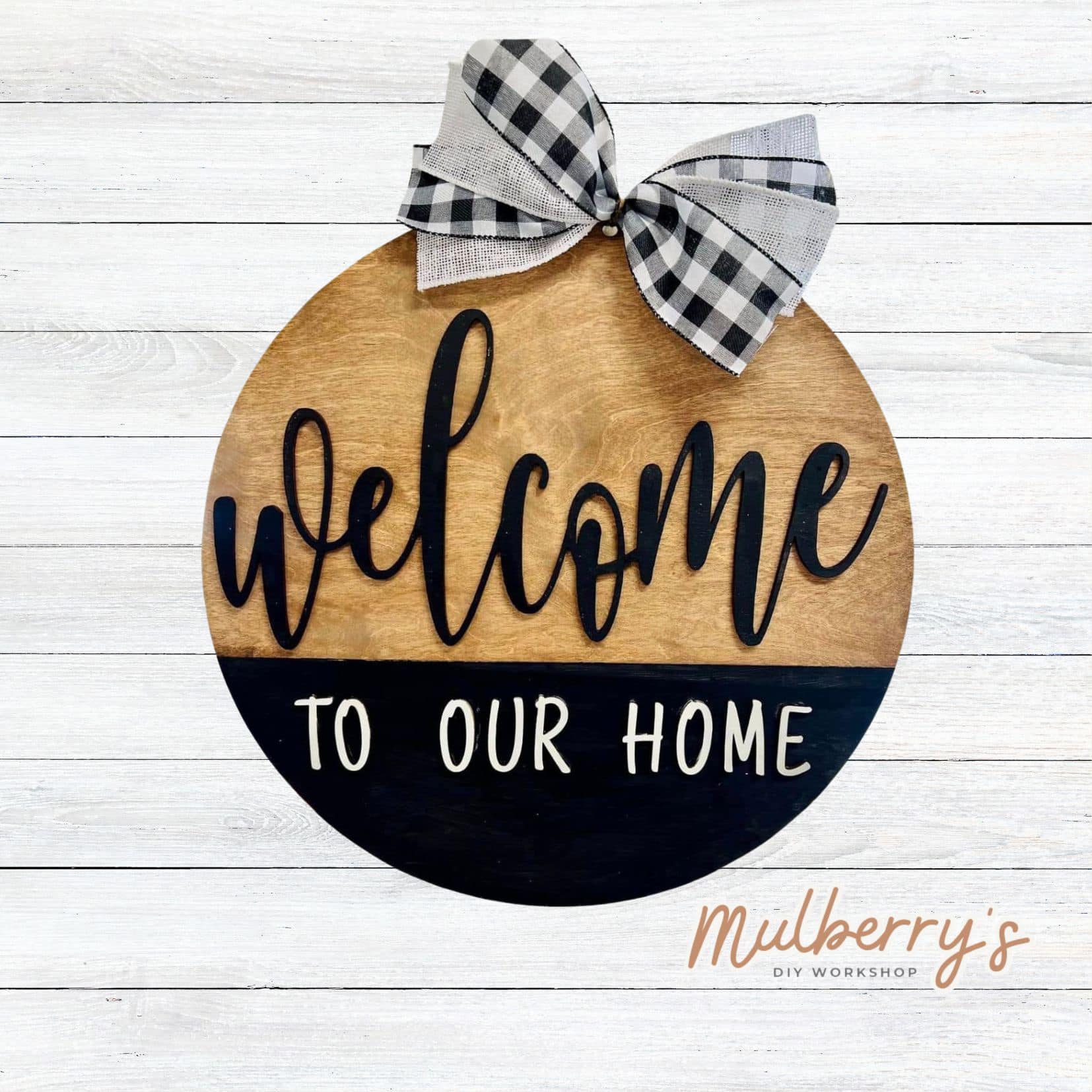 Welcome your guests to your home before they even make it in the door with our 18-inch "Welcome To Our Home" door hanger! I'ts sure to make them feel at home as soon as they arrive!