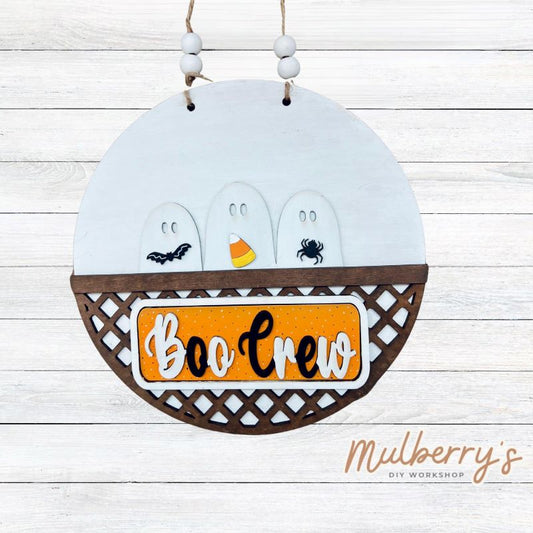 Welcome family and friends with our interchangeable lattice round door hanger! Simply swap out inserts to match the different holidays and seasons! It's approximately 10.5" in diameter.  Includes: Lattice Round Door Hanger with Halloween Inserts. Additional inserts are available to purchase.