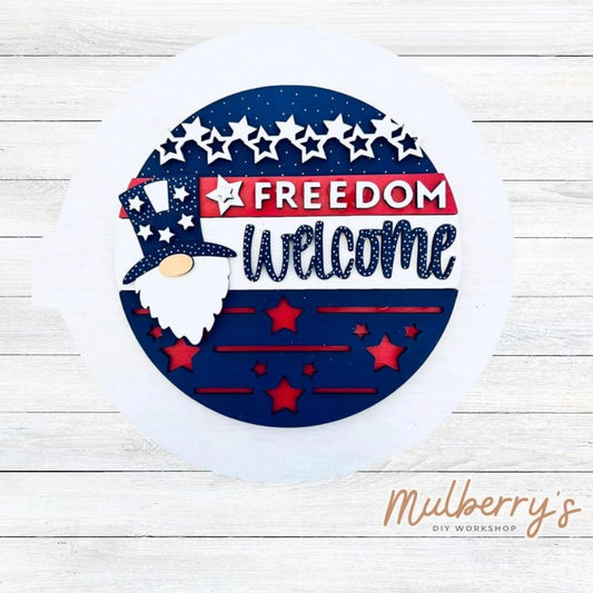 Decorate your home with our 7.5-inch Freedom Welcome Gnome insert. Our inserts may be displayed solo or with our interchangeable plate stand, which is sold separately.