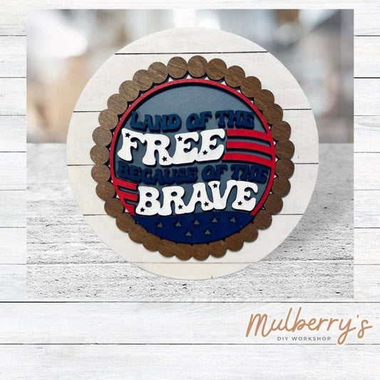 We love our large interchangeable plate with stand! It's approximately 11.5-inches is diameter and can display your favorite seasonal/holiday insert. This set includes the large interchangeable plate with stand and the land of the free insert.