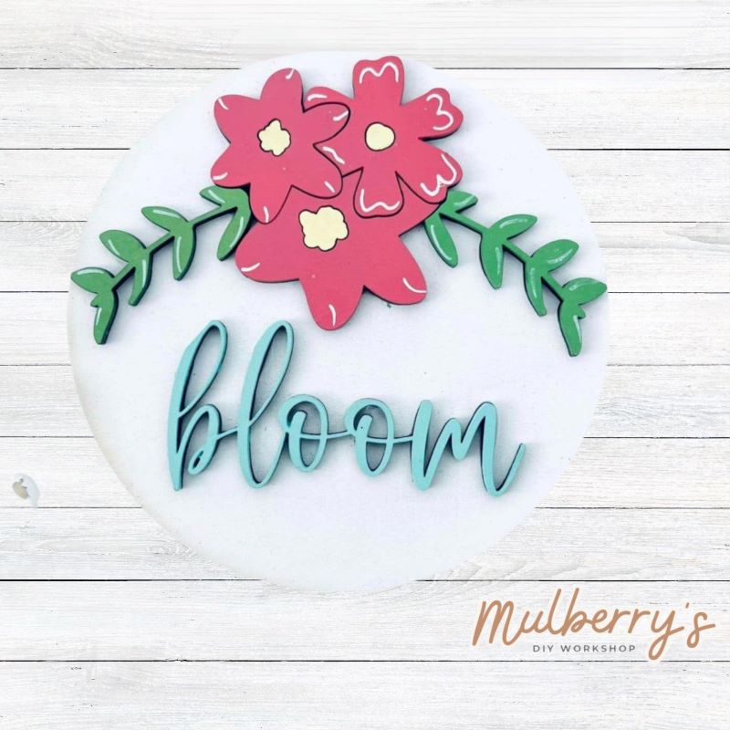 Decorate your home with our 4.5-inch Bloom insert. Our inserts may be displayed solo or with our interchangeable mini plate stand, which is sold separately.