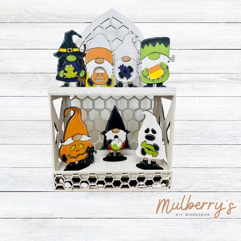 Gnome lovers will adore our mini spooky halloween gnomes! Approximately 5" tall.