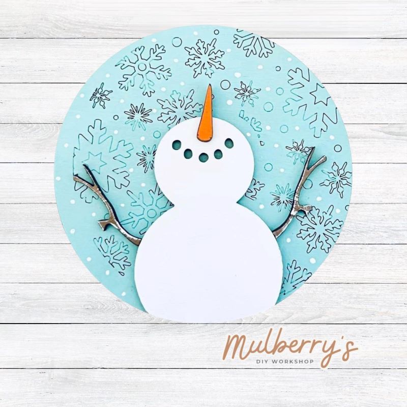 Decorate your home with our 4.5-inch Snowman insert. Our inserts may be displayed solo or with our interchangeable mini plate stand, which is sold separately.