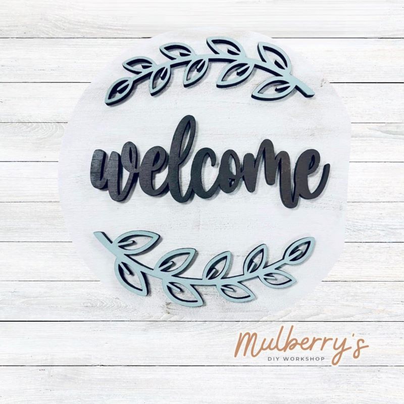 Decorate your home with our 7.5-inch Welcome insert. Our inserts may be displayed solo or with our interchangeable plate stand.