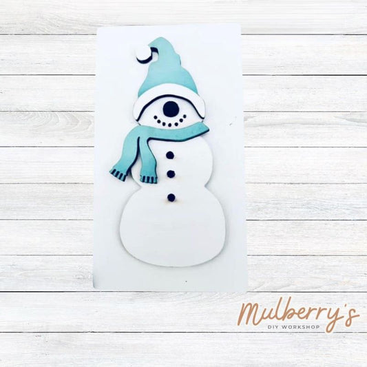 Our snowman insert coordinates with out interchangeable HOME Shelf Sitter, but can also be displayed on other interchangeable bases such as tiered trays.